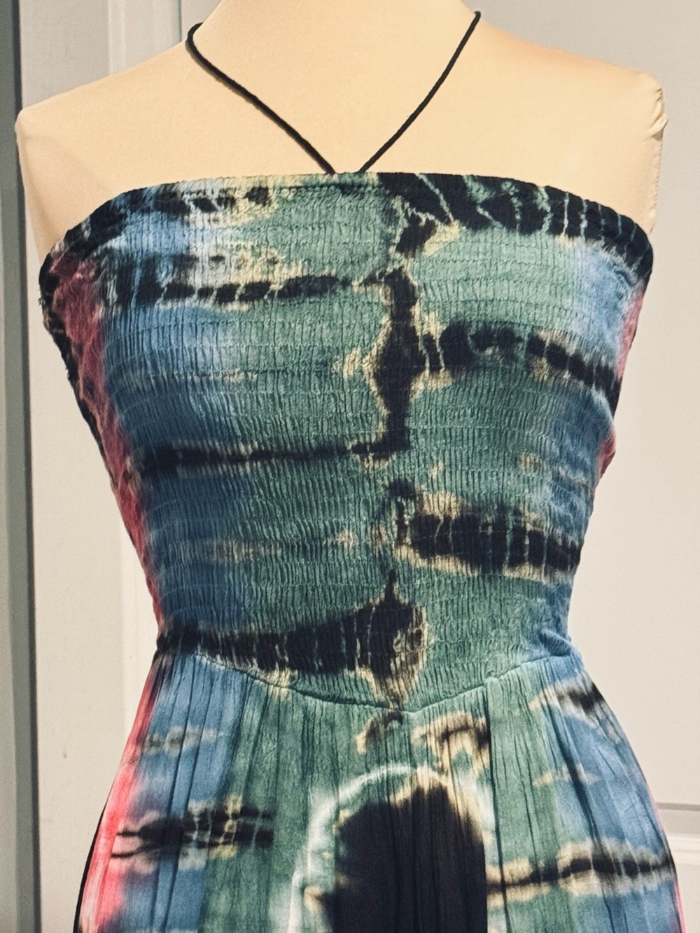 Angie Smock Top Tie Dye Halter or strapless jumpsuit blues, blacks, pinks, XL - Picture 3 of 9